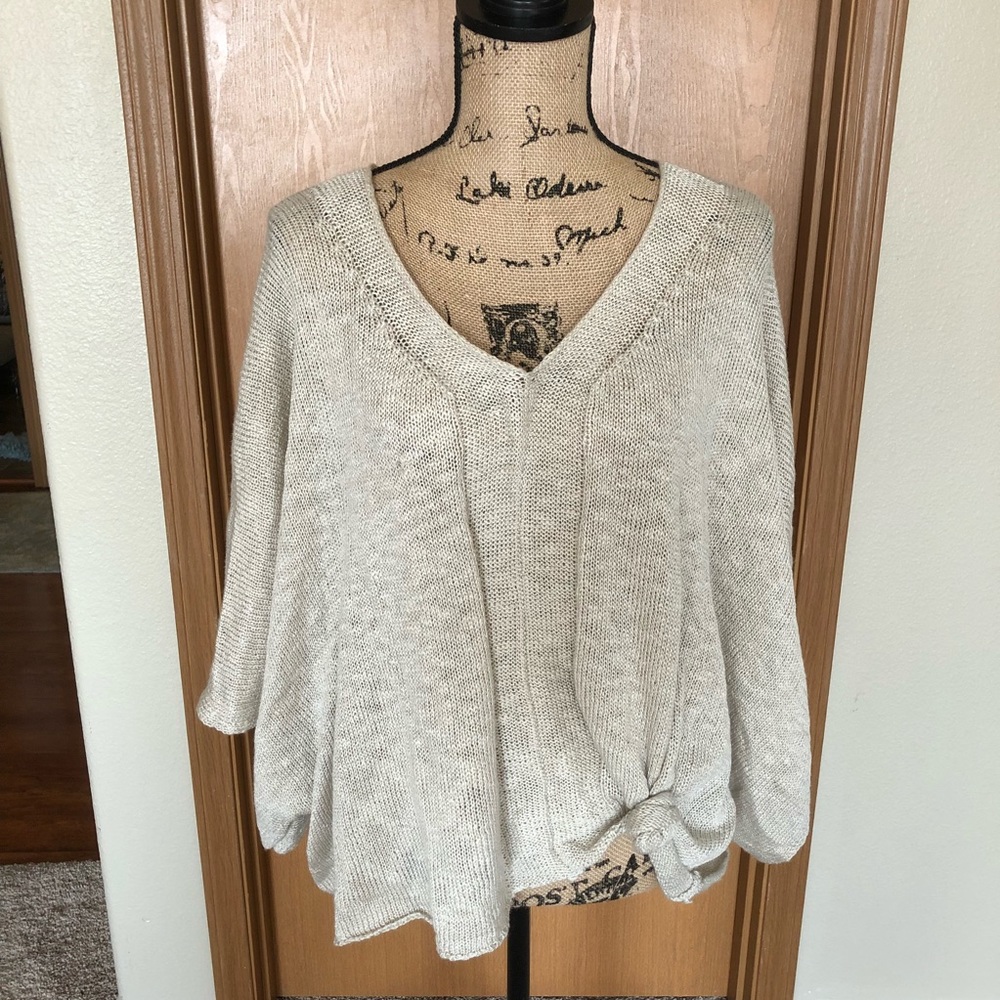 Coco and Jaimeson poncho from buckle🎀